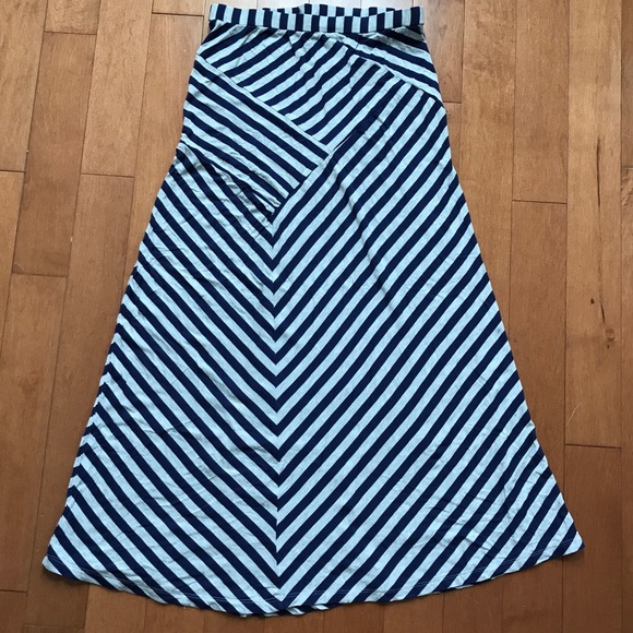 design history maxi skirt